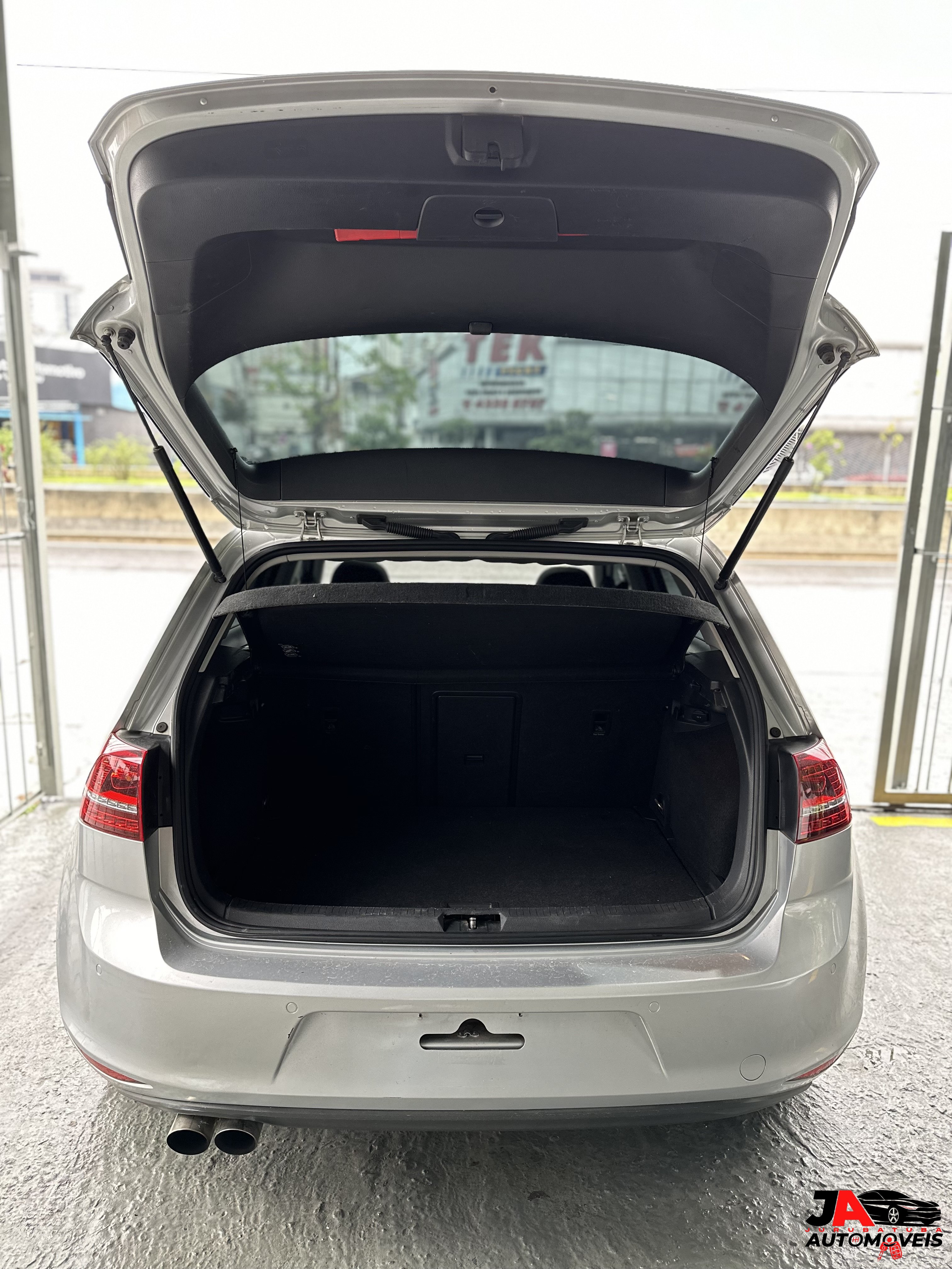Volkswagen Golf HIGHLINE