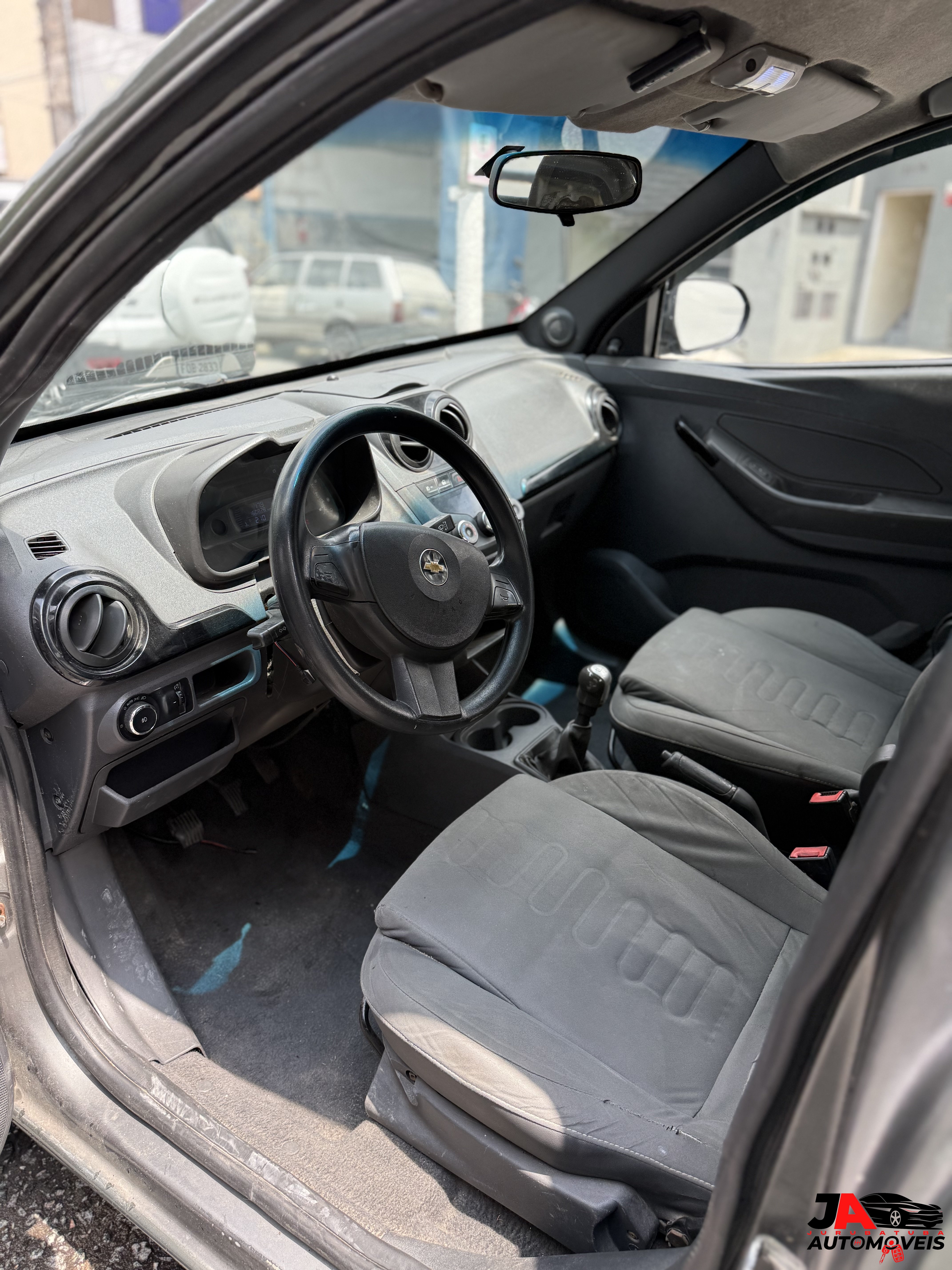Chevrolet Montana LS